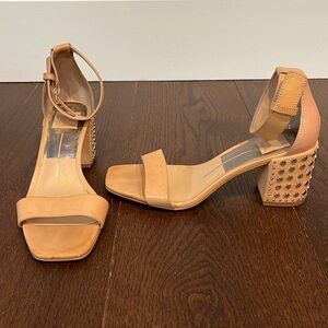 Dolce Vita Women’s Dorah Tan Studded Heel Sandals Size 7.5